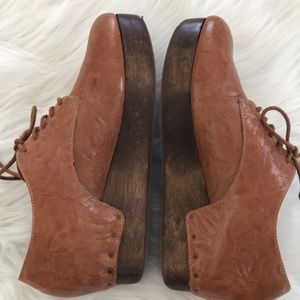 Kelsi Dagger Brooklyn Jamie Tan Leather Lace up Platform Flatform Wedge Derby